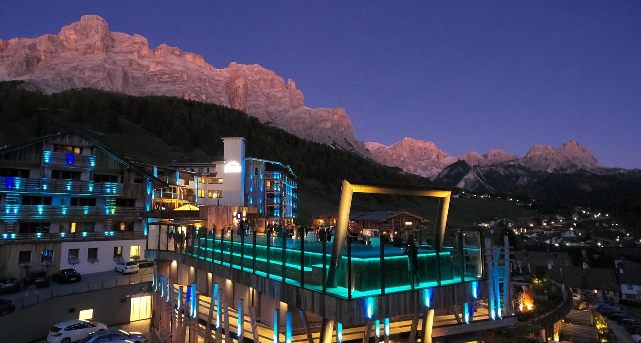 Hotel Fanes ซานกัสซิอาโน ภายนอก รูปภาพ
