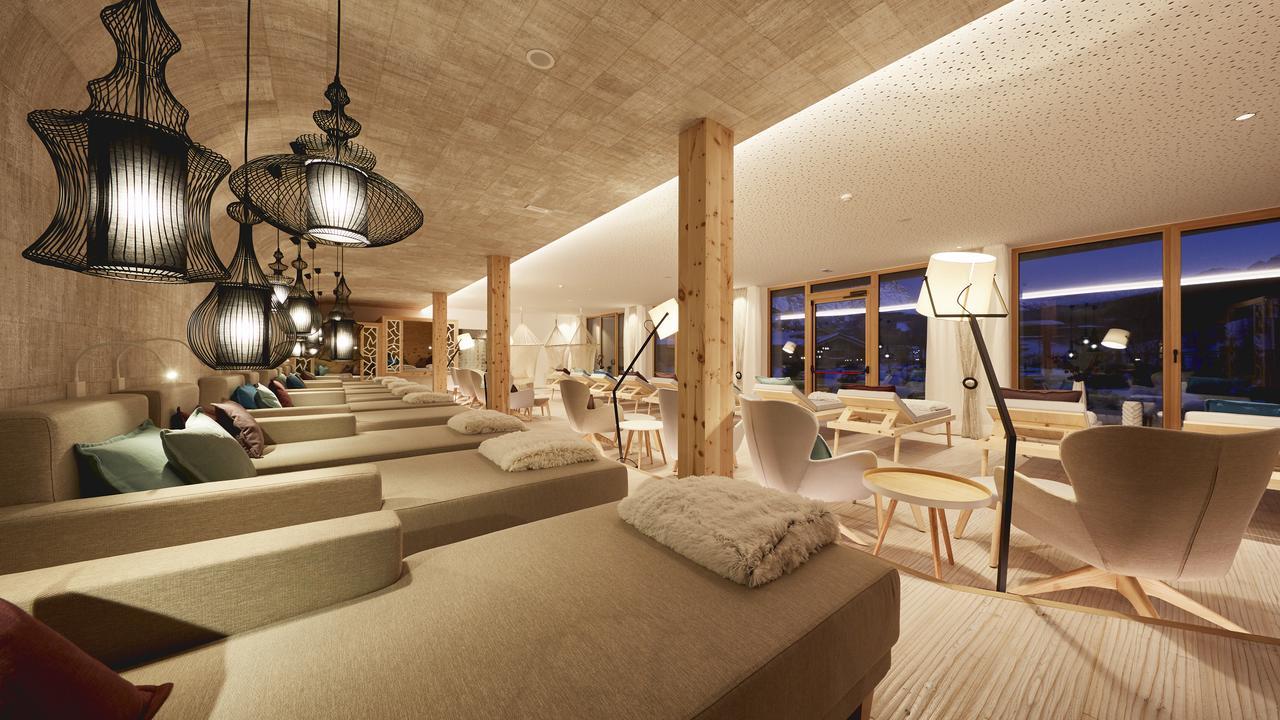 Hotel Fanes ซานกัสซิอาโน ภายนอก รูปภาพ
